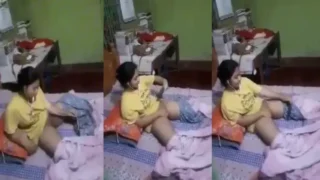 Cute Bengali Teen Didi’s Live Call Show Pussy HD Video